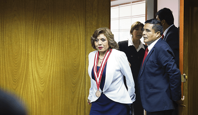 Presupuesto. Fiscal de la Nación, Zoraida Ávalos, descarta un encuentro político con Vizcarra. Crédito: Jorge Cerdan