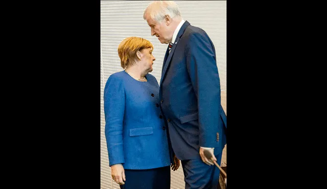 Angela Merkel busca acortar distancias con la ultraderecha