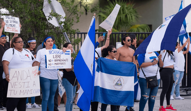 Nicaragüenses piden a OEA que condene la "dictadura genocida" de Ortega
