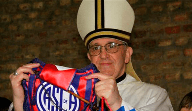 Papa Francisco celebra junto a hincha triunfo del San Lorenzo [VIDEO] 