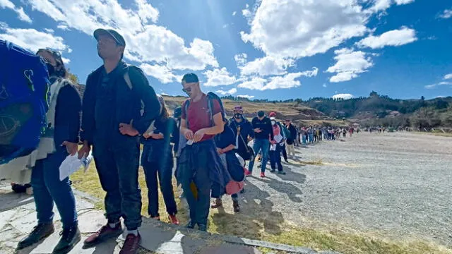 llegada. En el 2019, Cusco recibió más de dos millones de visitantes al año. Este año se esperaba recuperar al menos el 40% de la afluencia turística.