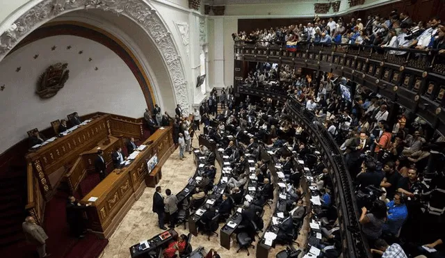 Parlamento venezolano declaró ilegal el próximo gobierno de Nicolás Maduro 