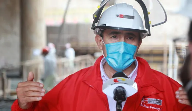 Carlos Estremadoyro supervisó el reinicio de las obras de la Línea 2 del Metro de Lima. Foto: MTC.