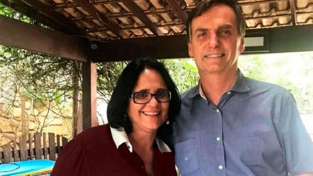 Ministra de Bolsonaro: "La mujer debe ser sumisa al hombre en el matrimonio"