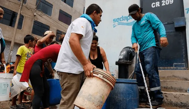 Breña: Vecinos no pudieron juntar agua por inesperado corte del servicio [VIDEO]