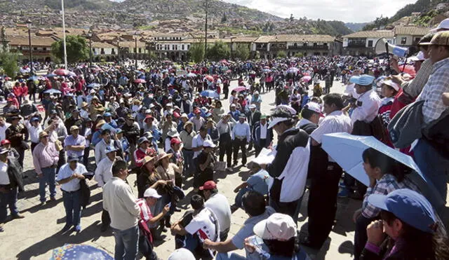 Docentes de Puno, Cusco y Tacna paralizan