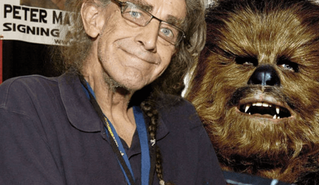 Murió Peter Mayhew, quien hizo el papel de Chewbacca en Star Wars a los 74 años