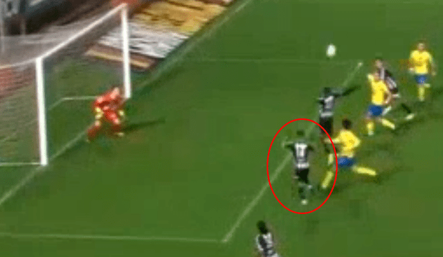Cristian Benavente se disfrazó de '9' y marcó golazo con el Sporting Charleroi [VIDEO]
