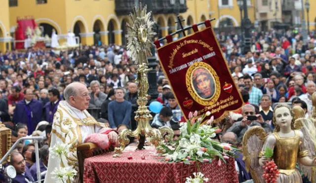 Cipriani: "El Papa Francisco debe encontrar a la familia peruana unida"