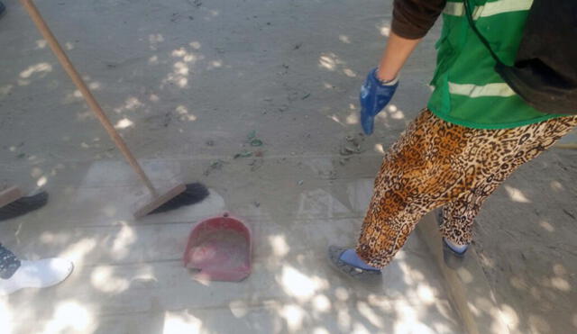 Talara: Personal de limpieza de la Municipalidad no cuenta con  material adecuado 