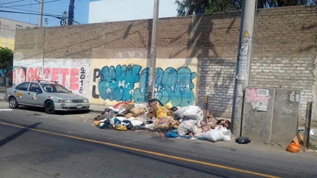 desmonte y basura invaden calles