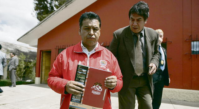 Piden a Fiscalía investigar a gobernador de Cusco