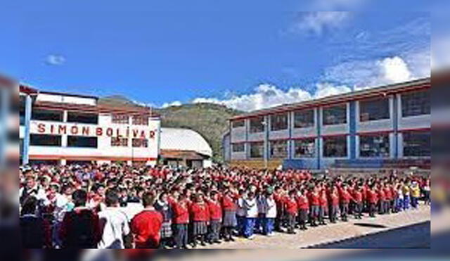 Colegio Simón Bolívar de Otuzco