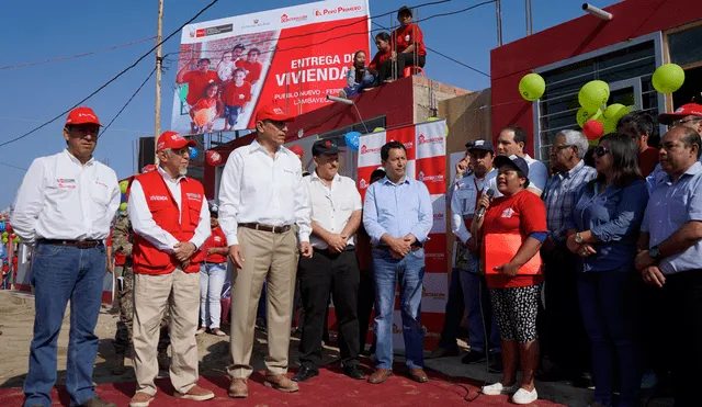 Presidente Martín Vizcarra entregó 200 viviendas en Ferreñafe