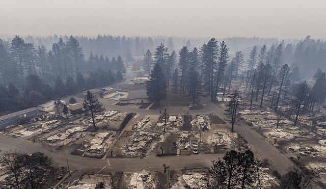 Vista aérea de la devastación que dejó el incendio más mortal en la historia de California [VIDEO]