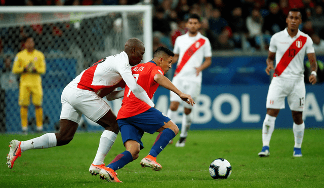 Luis Advíncula - Selección peruana