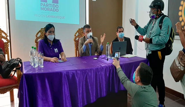 Julio Guzmán ofreció declaraciones a medios de comunicación de Lambayeque. Foto: La República