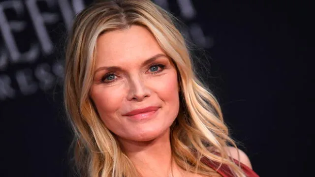 Michelle Pfeiffer se roba la atención tras lucir su rostro al natural 