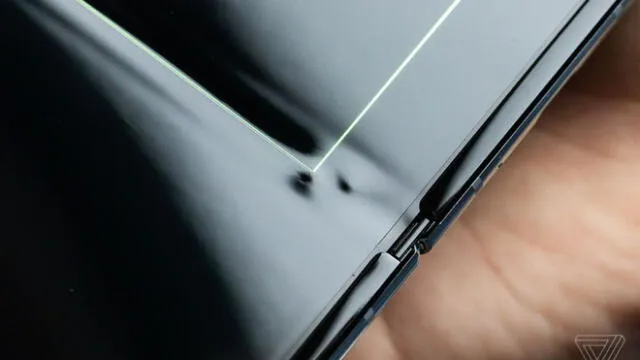 Samsung Galaxy Fold: reportan problemas en la pantalla de este nuevo smartphone [FOTOS]