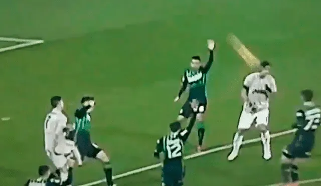 Cristiano Ronaldo mandó al suelo a Khedira con un defectuoso remate [VIDEO]