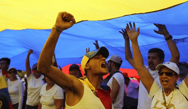Venezuela hoy EN VIVO: chavismo arremete contra militares desertores