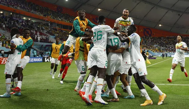 Senegal jugará contra el primero del grupo B en octavos de final. Foto: EFE
