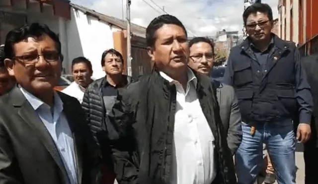 Vladimir Cerrón, de Perú Libre, emitió su voto en el centro de Huancayo [VIDEO]