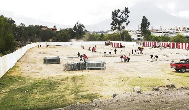 Jóvenes dan batalla para defender la escasa campiña de Arequipa