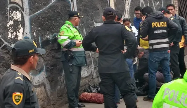 Hallan maleta con restos de cuerpo descuartizado a espaldas de la Plaza de Acho [VIDEO]