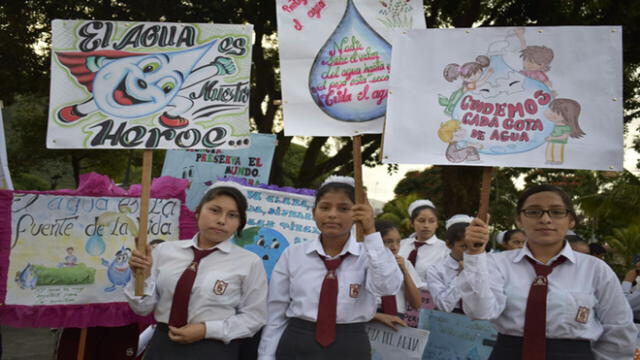 Alumnos de Quillabamba participan de pasacalle por el Día Mundial del Agua