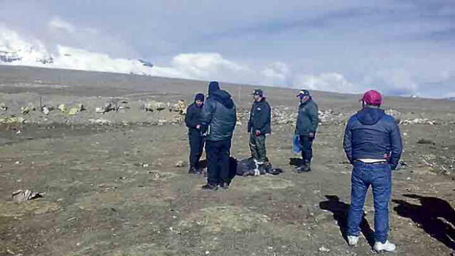 Horrendo crimen en Puno, matan minero y su hija