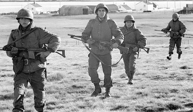 15 imágenes históricas que conmemoran el 'Día del Veterano y de los Caídos en la Guerra de las Malvinas'