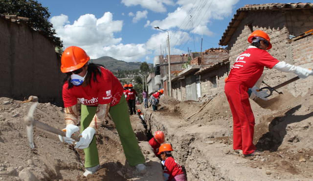 Más de 184 mil peruanos en situación de pobreza laboran en empleos temporales del Gobierno