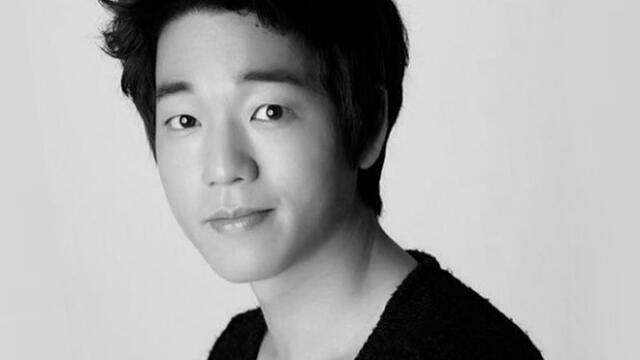 El actor coreano Moon Ji Yoon murió de sepsis aguda.