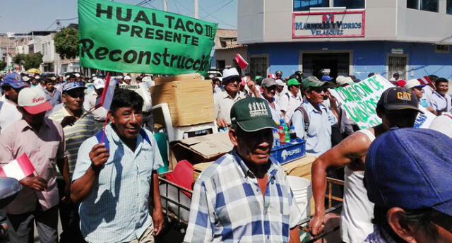 Agricultores marcha por las calles de Piura exigiendo apoyo del sector