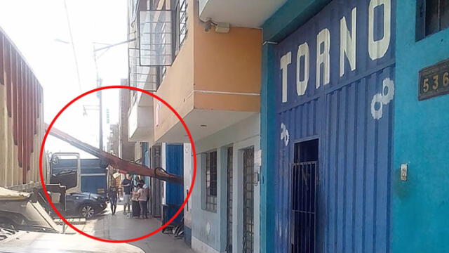 #YoDenuncio: brazo de maquinaria pesada genera riesgo para transeúntes 