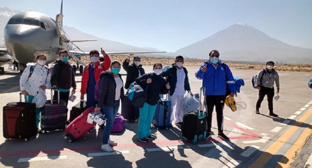 La presidenta ejecutiva de EsSalud llegó este martes Arequipa acompañada de una delegación de 80 profesionales.