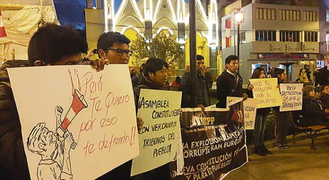 Pobladores de Puno exigen nueva Constitución para combatir corrupción 