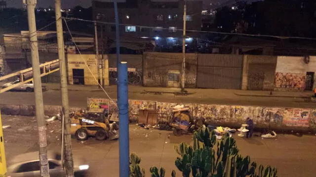 Acusan a reciclador de contaminar calles del Cercado de Lima
