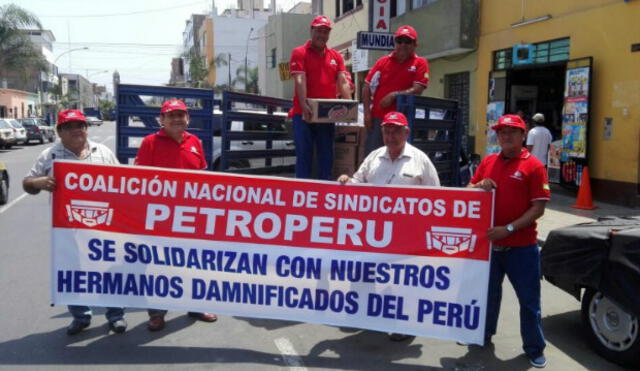 Trabajadores petroleros participan en faenas de solidaridad con los damnificados