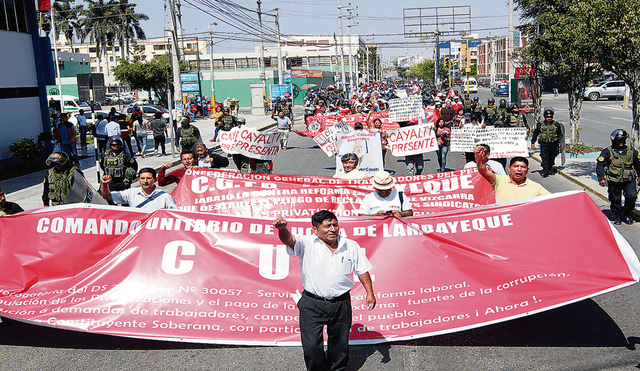 Marcha. Gremios se suman a pedido de adelanto de elecciones.