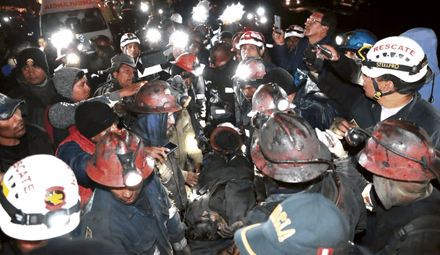 Rescatan con vida a los 4 mineros atrapados en Oyón