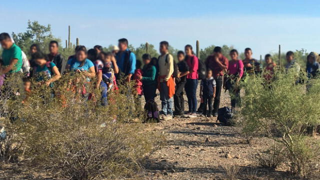 Casi 120 inmigrantes fueron abandonados dentro de un tráiler en México