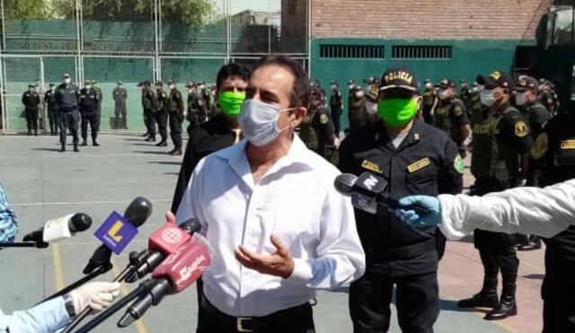Ministro Gastón Rodrígiez asegura que ningún comando puede excusarse de haber protegido a los policías de la COVID-19- Foto: Mininter.