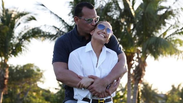 Jennifer Lopez cumple 50 años y su novio Alex Rodríguez tuvo tierno gesto de amor