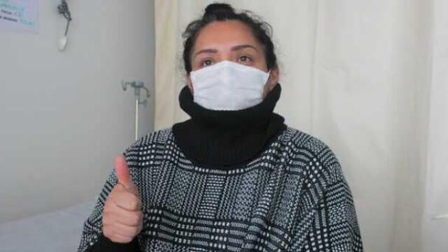 Yessica cuenta que acudió al Hospital Emergencia Ate Vitarte porque sintió fiebre, malestar y tos seca. (Foto: Minsa)