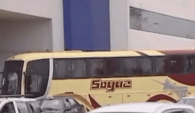 Lurín: delincuentes armados asaltan a 40 pasajeros dentro de bus interprovincial
