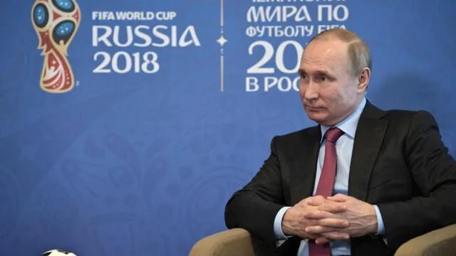 Vladimir Putin: "Sólo pido que la selección de Rusia juegue dignamente"