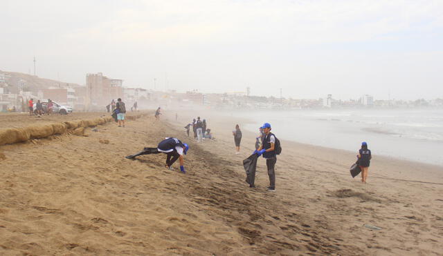 Limpieza de playas de Huanchaco y Salaverry
