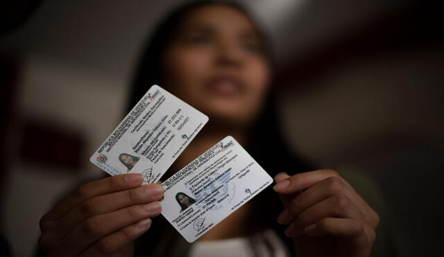 Venezuela padece la peor crisis de su historia reciente. Ante esto Maduro continúa la aprobación de bonos a través de la plataforma Patria. Foto: AFP